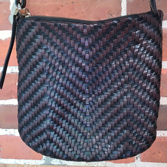 Leather crossbody bag - Picture 3 of 16